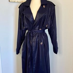 Vintage Trench Coat 💙